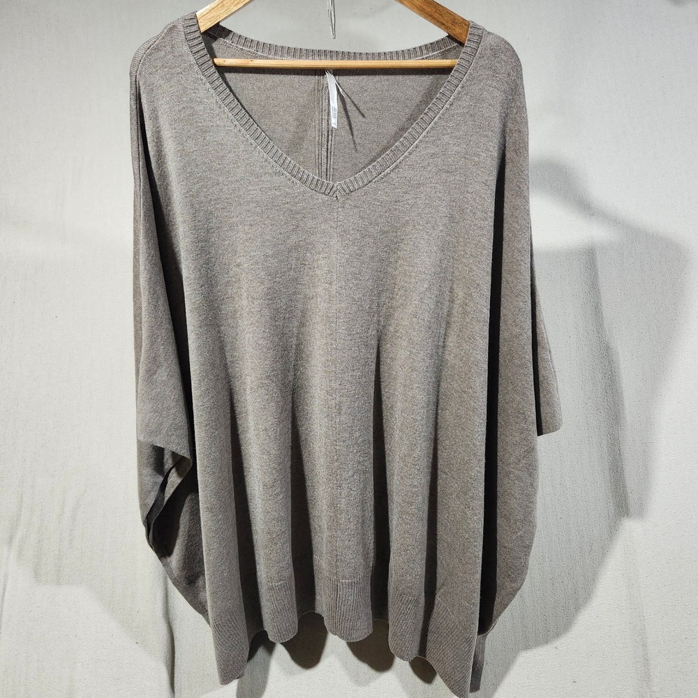 Soma Taupe Brown V-Neck Poncho Sweater Recycled Yarn Blend Fall Staple L/XL Chic